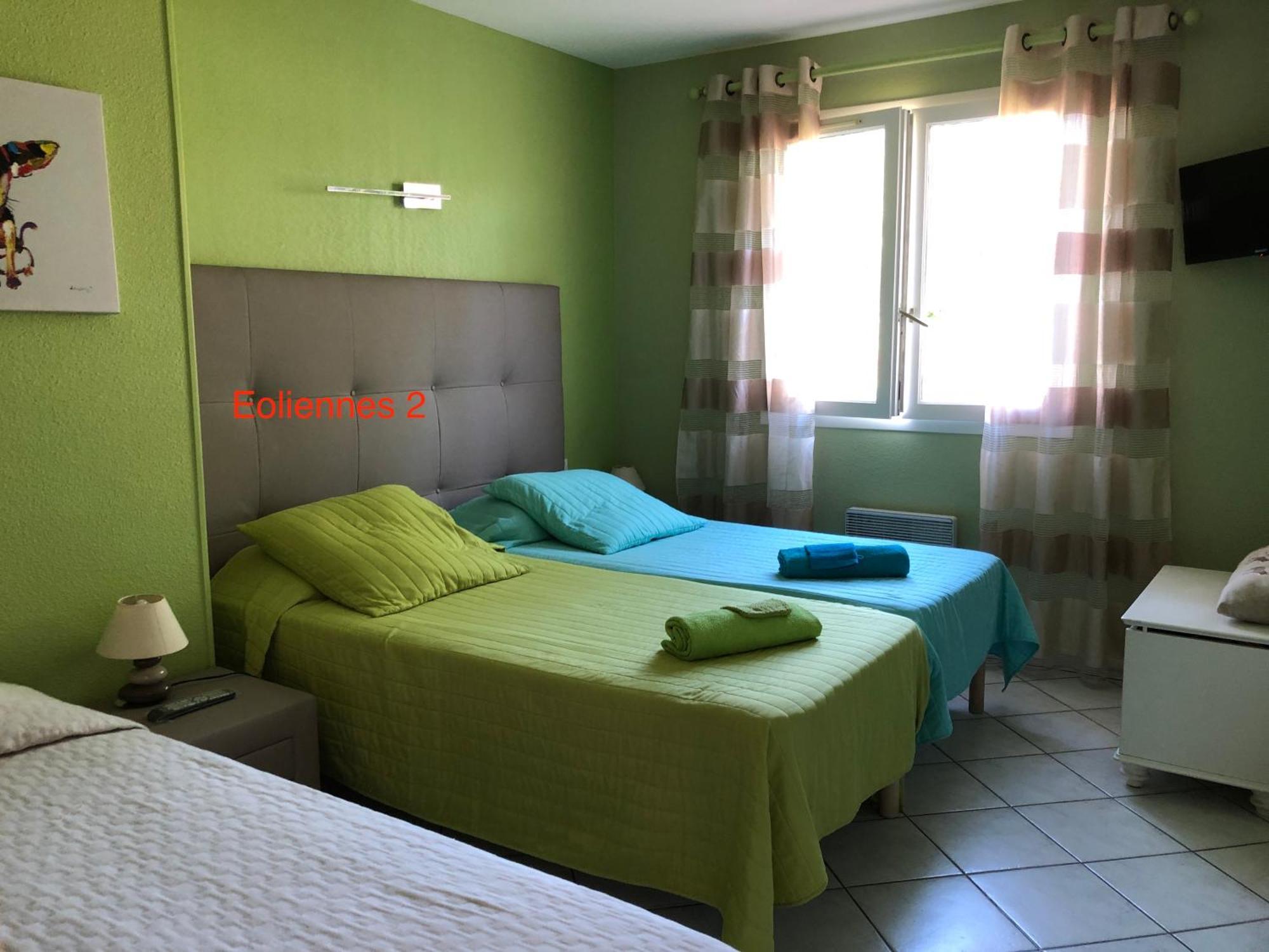 Chambres Table D'Hotes Carpe Diem Villeneuve-la-Riviere Экстерьер фото